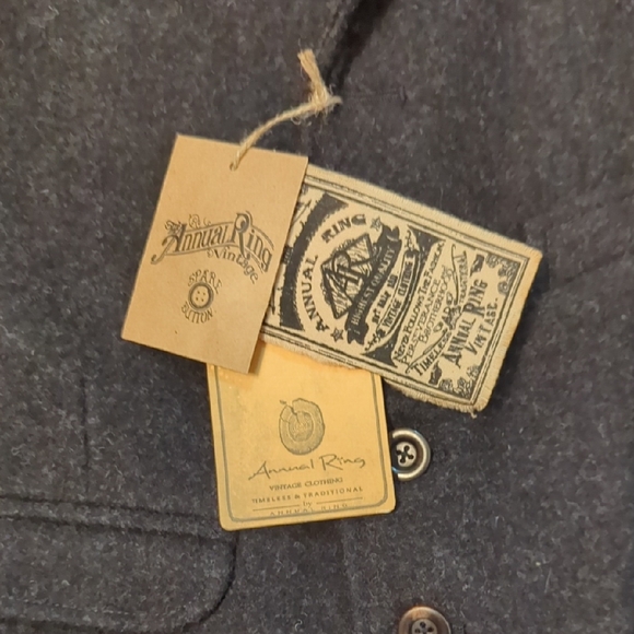 Black Wool Vest with Button Closure - Picture 2 of 8